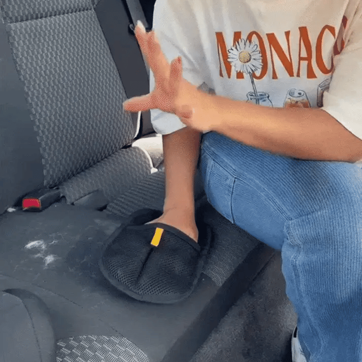 Pawfect Grooming Gloves – Double-Sided Pet Hair Collector